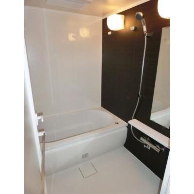 バス・シャワールーム　※写真は同タイプ住戸です。