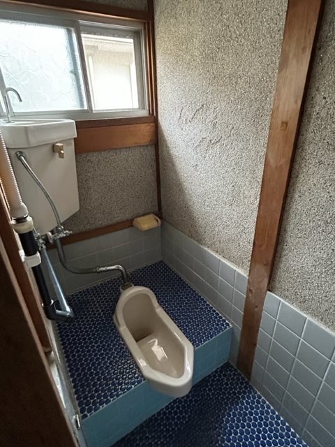 【岡本荘のトイレ】