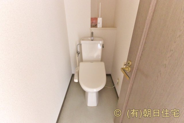 【バルミーポート仁方のトイレ】