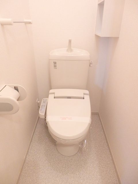 【ヌーベルバーグのトイレ】