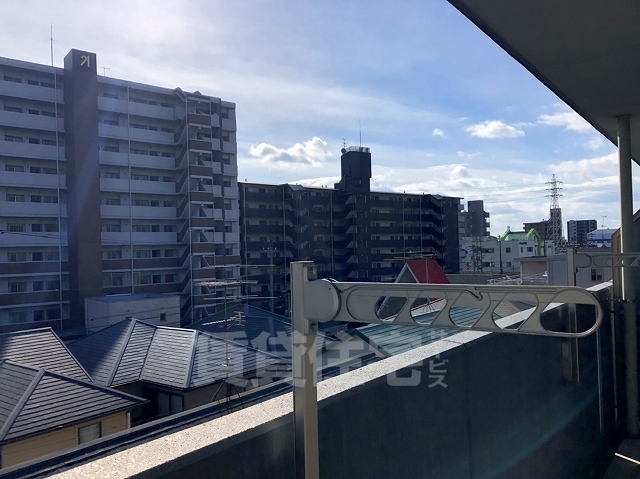 【名古屋市港区善進本町のマンションの眺望】