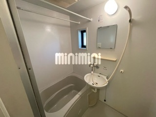 バス・シャワールーム　お風呂です