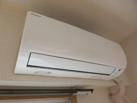 西駅前ハイツ　その他設備　エアコン