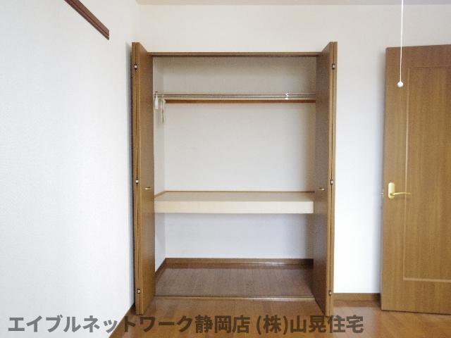 収納　大きなものも収納できそうです