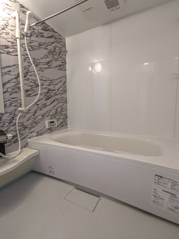 バス・シャワールーム　図面と現状に相違がある場合には現状を優先