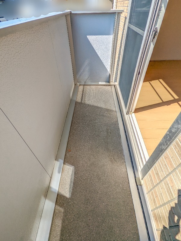 バルコニー　図面と現状に相違がある場合には現状を優先