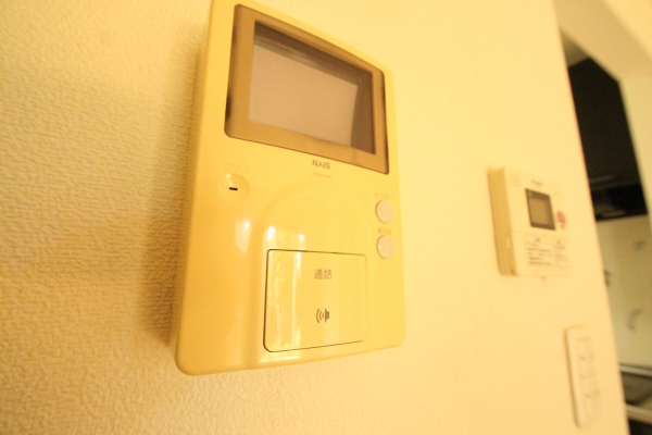 セキュリティ　1Fインターホン