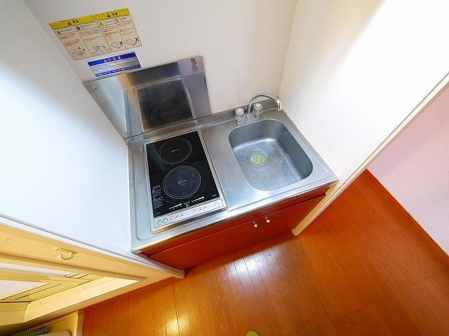 キッチン　キッチンでお料理をお楽しみください