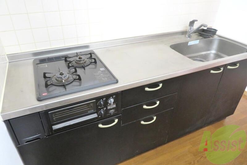 キッチン　システムキッチンはお料理される方には嬉しいポイントですね