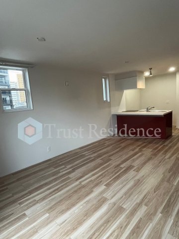 居室・リビング　別部屋参考写真