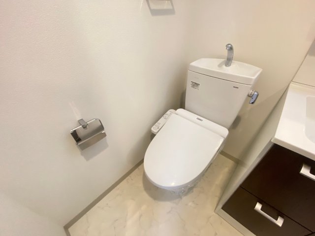 トイレ　エステムコート名古屋新栄IIアリーナ