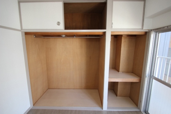 収納　※別号室の写真です