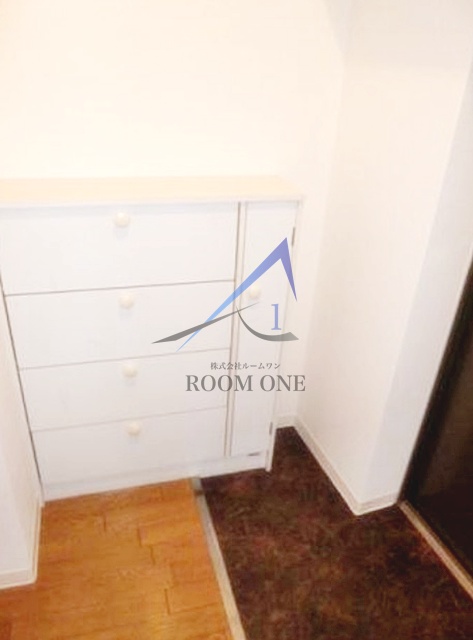 玄関　玄関です。