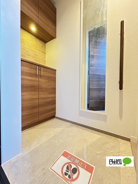 玄関　イメージ