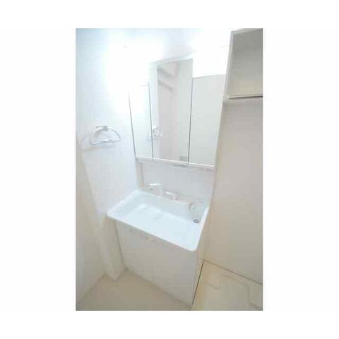 洗面設備　人気の独立洗面台♪