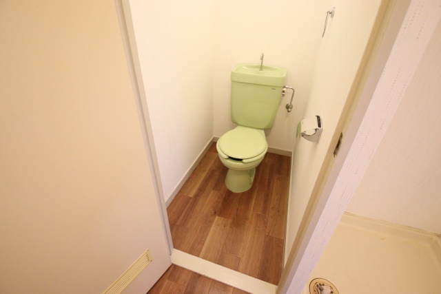 トイレ　※別号室の参考写真、現況優先です※