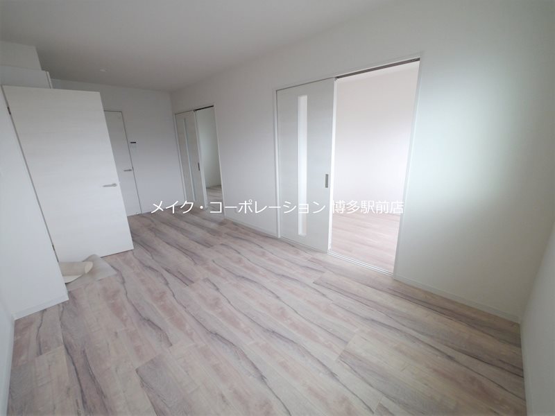 居室・リビング　同物件、別部屋引用