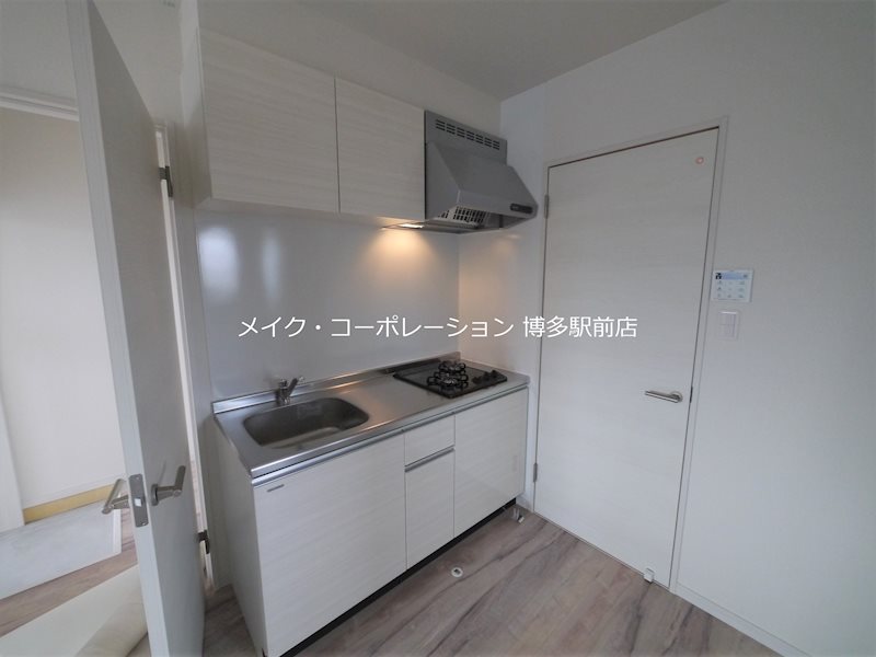 キッチン　同物件、別部屋引用