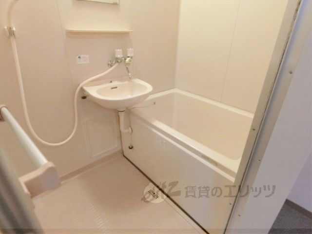 バス・シャワールーム　風呂