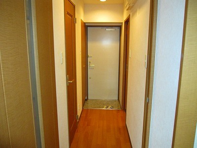 玄関　同タイプ内観です