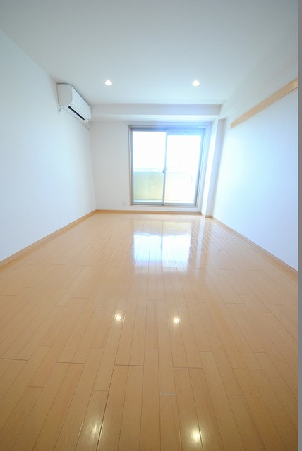 居室・リビング　写真は４０５号