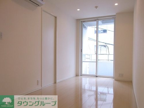 居室・リビング　洋室　※2013年4月撮影