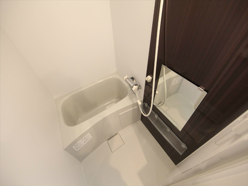 バス・シャワールーム　浴室暖房乾燥機付　24時間換気機能付バスルーム