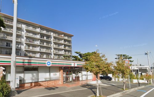 コンビニ　セブンイレブン 神戸魚崎北町4丁目店（コンビニ）まで614m