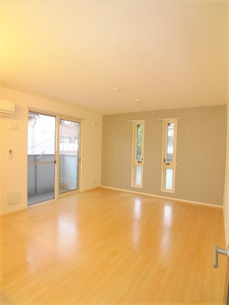 居室・リビング　リビング１３帖★