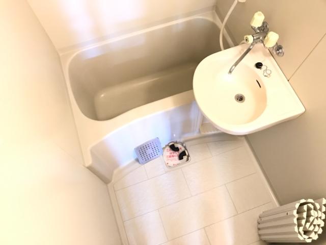 バス・シャワールーム　バス