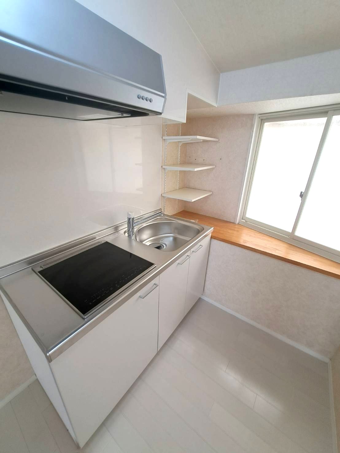 キッチン　2口のIHです☆