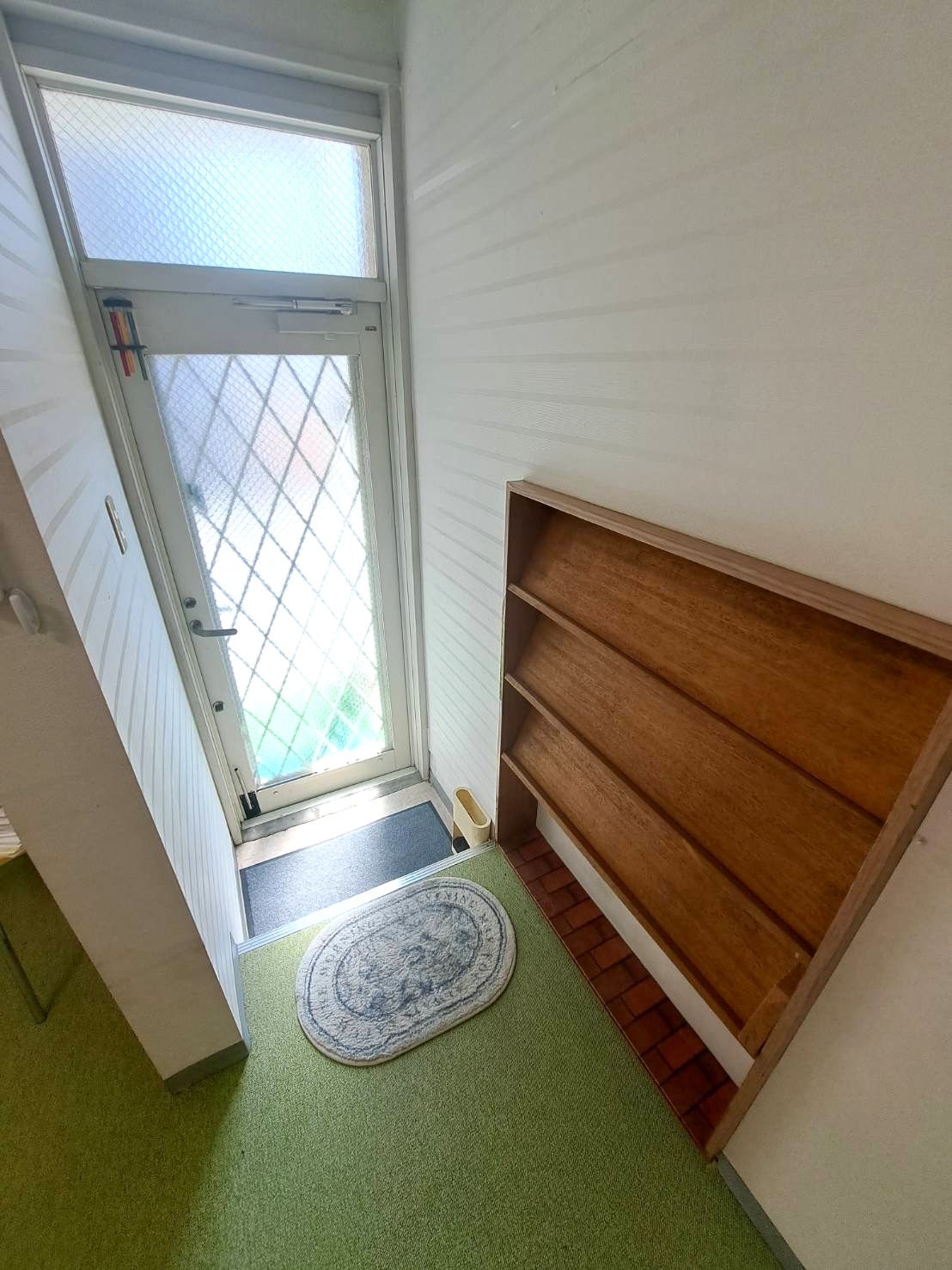 玄関　シューズ入れ付き☆