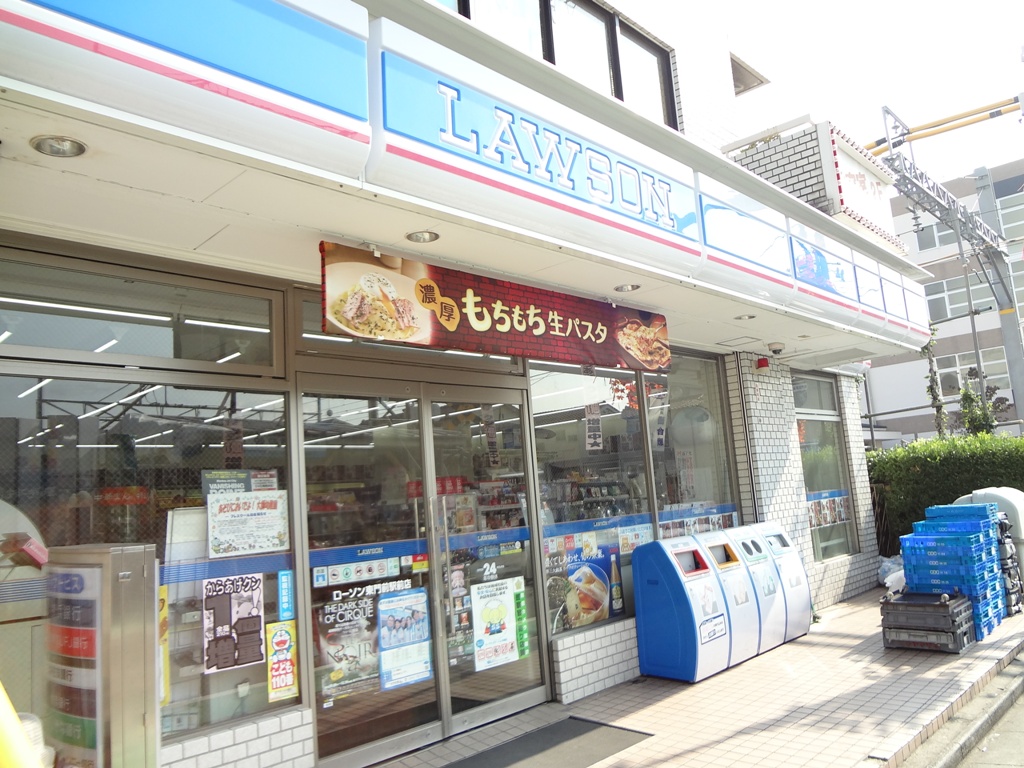 コンビニ　ローソン東門前駅前店（コンビニ）まで123m