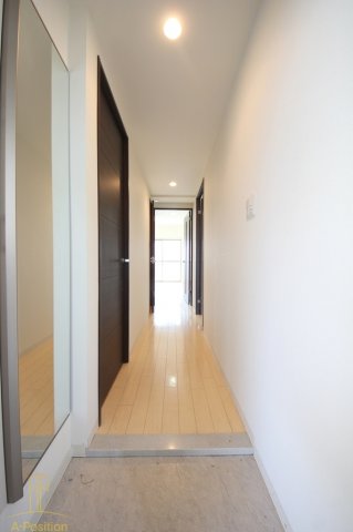 玄関　ルミエール北梅田