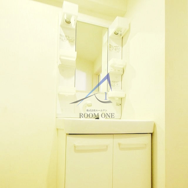 洗面設備　洗面台です。