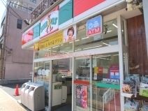 コンビニ　サンクス竜泉店（コンビニ）まで337m
