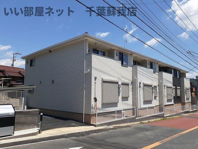 建物外観　落ち着いた雰囲気の外観です