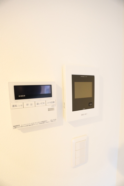 セキュリティ　◆来客時に安心テレビモニター付きドアホン◆