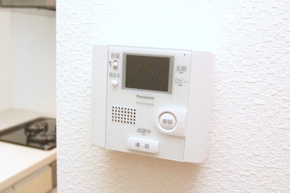 セキュリティ　モニター付きインターホンです♪