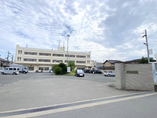役所　北余部区民会館（役所）まで560m