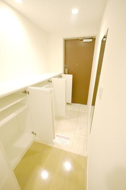 玄関　別間取のお部屋の写真です。