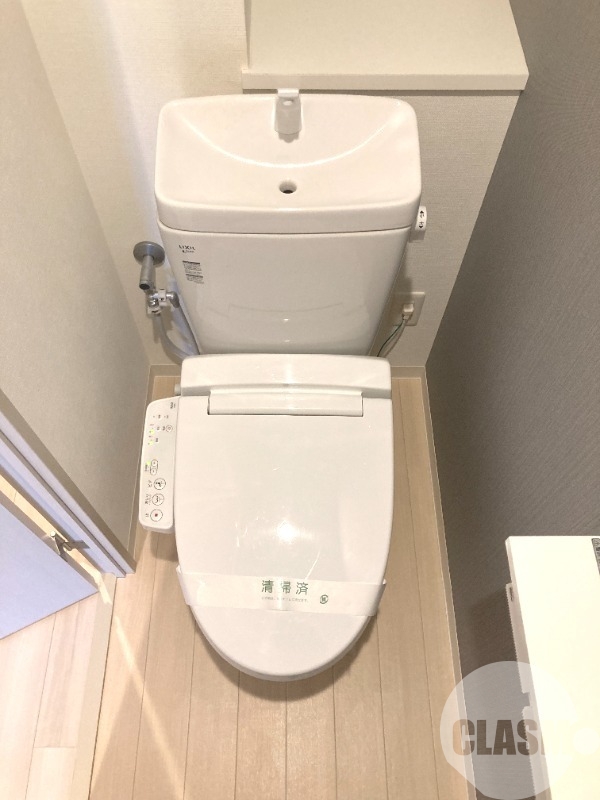 トイレ　ウォシュレット＆ウォームレット