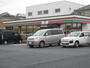 コンビニ　セブンイレブン 足立伊興番田店（コンビニ）まで517m
