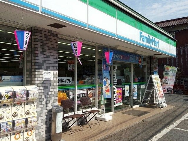 コンビニ　ファミリーマート青梅大門店（コンビニ）まで680m
