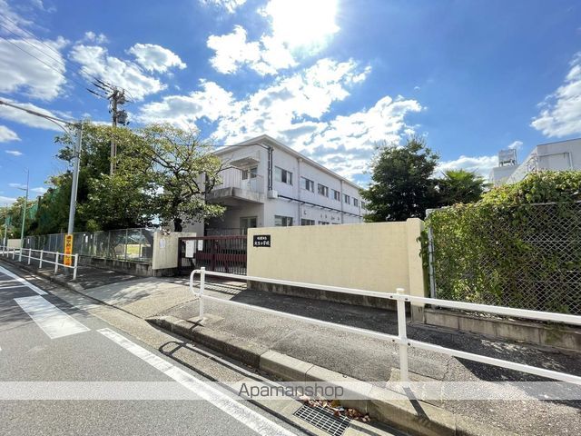 小学校　大生小学校（小学校）まで797m