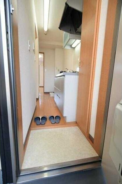 玄関　収納もある玄関です