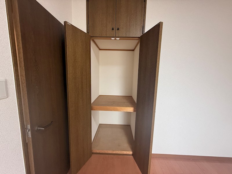 サンプラザ本山南の内装写真