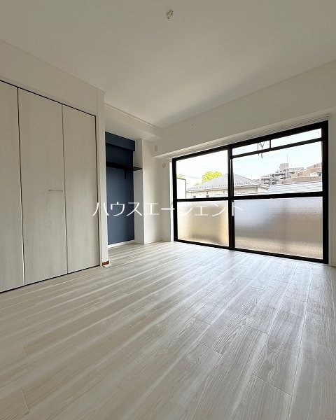 その他部屋・スペース　洋室です※参考画像