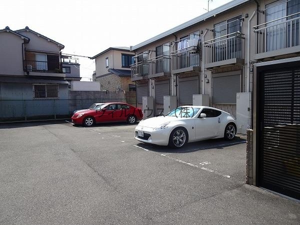 駐車場　駐車場！