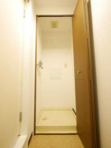 その他設備　別部屋の画像になります。